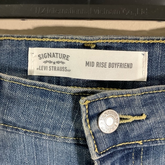 Levi’s Women's Mid-Rise Slim Boyfriend Jeans 14 / 32 - Picture 5 of 6